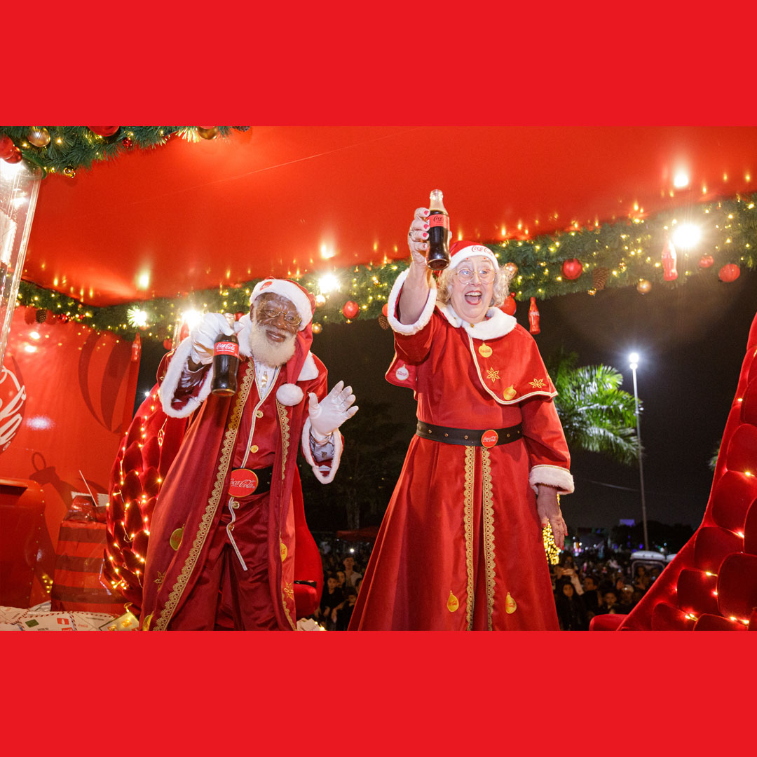 Abraço que Dança - Casal Noel